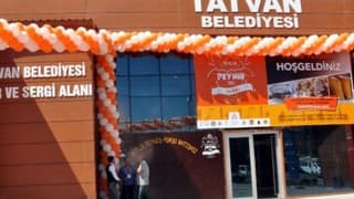 9 Ilin Peynirleri Bitlis'teki Fuarda Sergileniyor