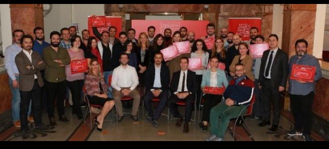 Akbank Girişimci Geliştirme Programı 14. dönem mezunlarını verdi