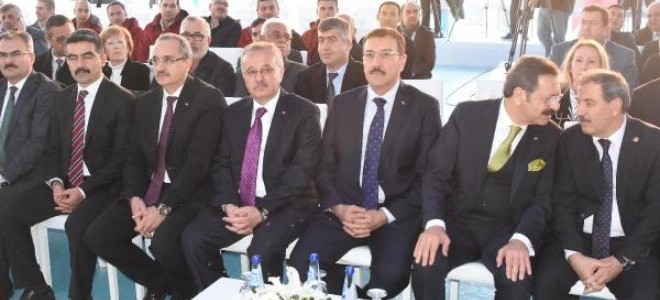 Bakan Tüfenkci: Nereden hangi aracın, eşyanın ne kadar zamanda geçtiğini biliyoruz (2)