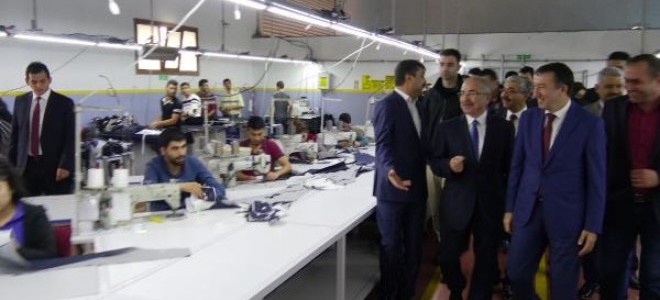 Bakan Yardımcısı Çelik: AR-GE yatırımlarına muazzam destek veriyoruz