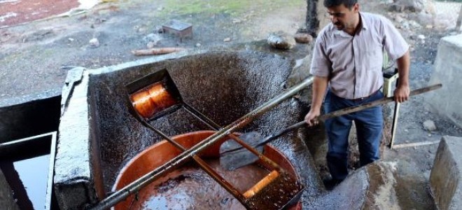Hatay'da pekmez zamanı