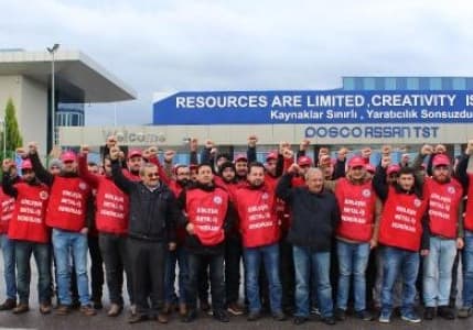 İzmit'te çelik fabrikasındaki işten çıkarmaya tepki