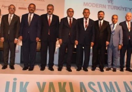 Özhaseki: Kimliksiz ve sağlıksız şehirlere sahibiz