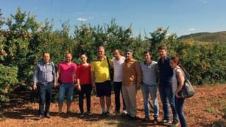 Ruslar, nar ve patlıcan ihracatı için geldi