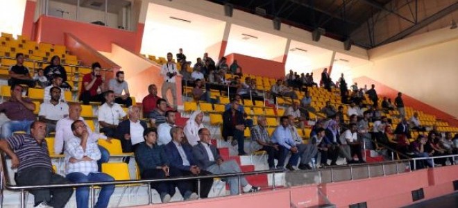 Siverek'te 160 kişilik işe 2 bin 565 başvuru 