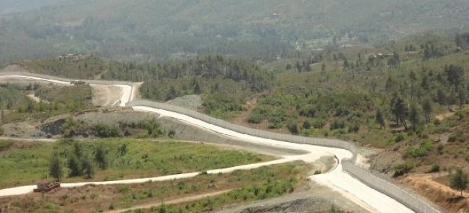 TOKİ tarafından Suriye sınırına yapılan güvenlik duvarında sona gelindi