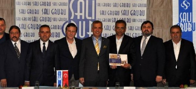 Türkiye yıllık 300 bin ton et ithal ediyor