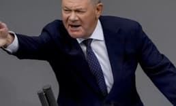 Scholz, Almanya’daki sığınma hakkı tartışmasında değişiklik çağrılarını reddetti