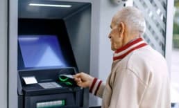 Bankalar emekli promosyonunda sınırlarını zorluyor! Rakamlar tavan yaptı
