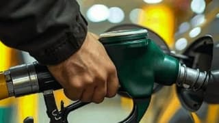 Brent petrol geriledi: Yeni benzin indirimi yolda