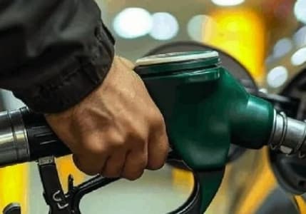 Brent petrol geriledi: Yeni benzin indirimi yolda