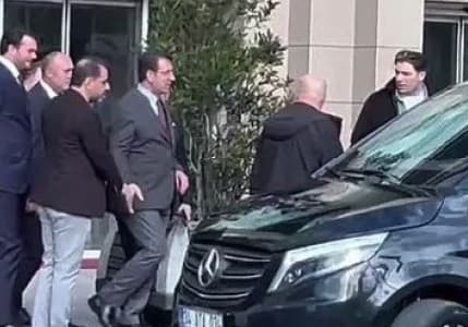 İmamoğlu: "Eğitim geçmişim ortada. Saygımdan buraya geldim''