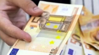 TCMB’nin faiz kararı beklenirken piyasalar tetikte, euro rekora doymuyor