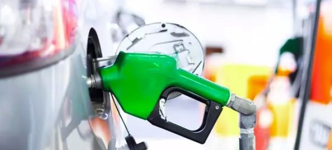 Akaryakıt fiyatlarında düşüş devam ediyor! Önce benzin, sırada motorin! 