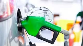 Akaryakıt fiyatlarında düşüş devam ediyor! Önce benzin, sırada motorin! 