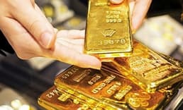 Fiyatlar dalgalanıyor: Altın yatırımcıları bekleyişte