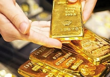 Fiyatlar dalgalanıyor: Altın yatırımcıları bekleyişte
