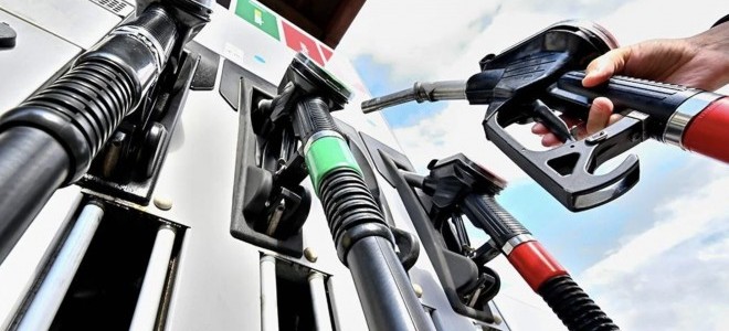 Bu hafta araç sahiplerini neler bekliyor?: Üçlü zam yolda