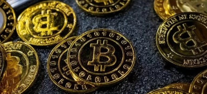 14 yıllık Bitcoin tarihinin işlem ücreti rekoru kırıldı