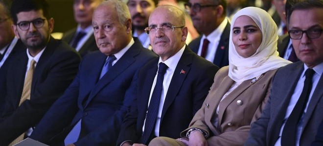 15. Türk-Arap Ekonomi Forumu İstanbul'da başladı