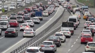 2022'de trafiğe 1 milyon 270 bin taşıtın kaydı yapıldı