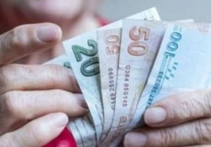 2024 ve 2025’te emeklilik: Hangi yıl emekli olmak daha avantajlı?