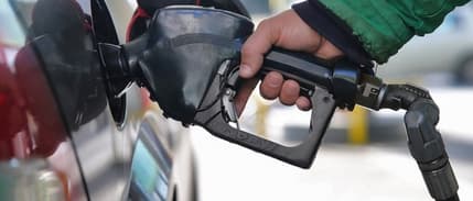 22 kuruş indirim beklenen motorine 8 kuruş indirim yapıldı