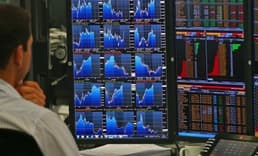 60/40 modelinde son 30 yılın en büyük aylık getirisi