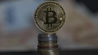 7 bankadan kripto para saklama hizmeti için başvuru