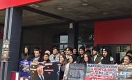 7 bin KFC ve Pizza Hut çalışanı sokakta! Kriz derinleşiyor!