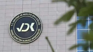 Sağlık sektörüne vergi takibi: 32,7 milyar lira matrah değişimi tespit edildi