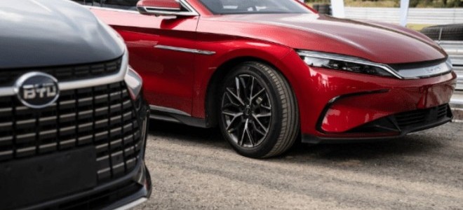 AB, Çinli elektrikli otomobillere yönelik ek vergi kararını yürürlüğe koydu