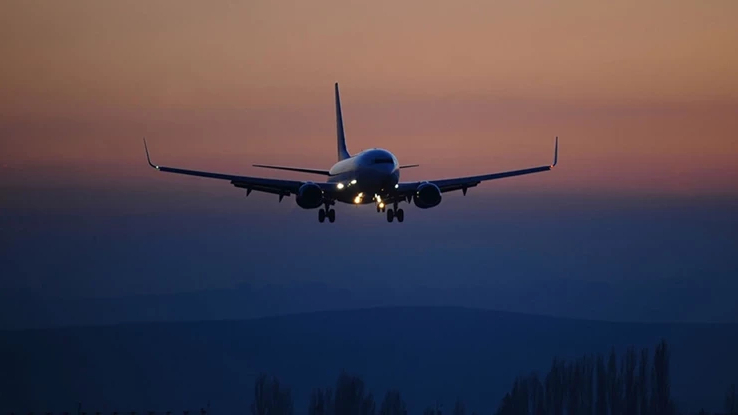 AB, Orta Doğu ve Basra Körfezi için uçuş uyarısını uzattı