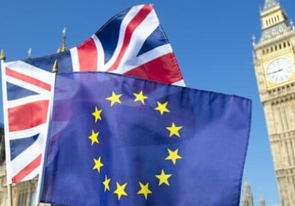 AB ve İngiltere Brexit müzakerelerini sürdürecek