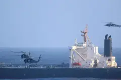 ABD askerlerinden Hint Okyanusu’nda petrol tankerine müdahale
