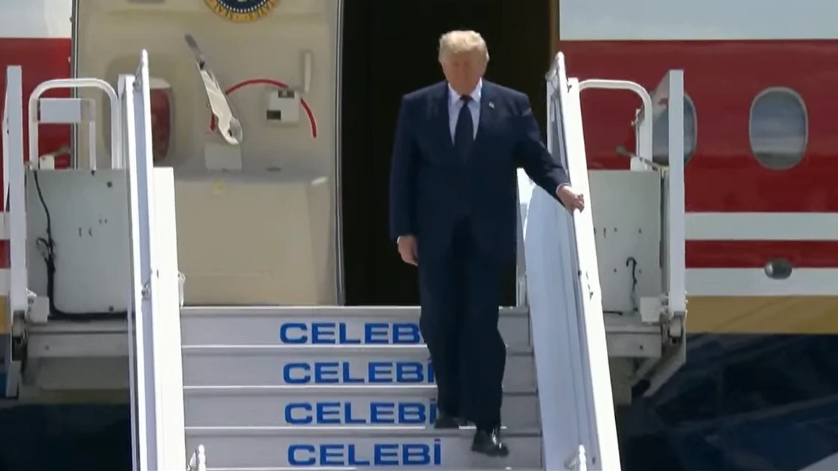 ABD Başkanı Trump’ın uçağı Ankara’ya indi