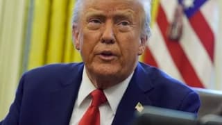 Trudeau, Trump’ı ikna mı etti? Gümrük vergileri 30 günlüğüne durduruldu! 