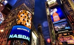 ABD Borsaları Ticaret Savaşları Gölgesinde Karışık Açıldı