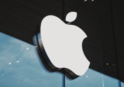ABD'de Apple çalışanları, şirkete karşı ilk sendikayı kurmak için imza topladı