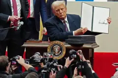 ABD'de bankacılık krizi: Trump bağlantılı 300 hesap kapatıldı