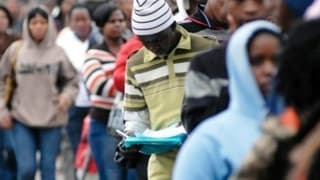 ABD'de işsizlik maaşı başvuruları beklenenden fazla düştü 