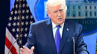 ABD'de küresel ticaret savaşında yeni perde: Yüzde 10 ek vergi imzalandı