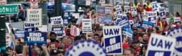 ABD'de otomotiv işçilerinden grev genişletme kararı: Sendika ne istiyor?