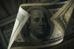 ABD'de tüketicilerin ekonomiye güveni geriledi