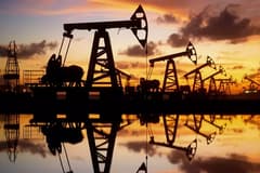 ABD'den Hint rafinerilerine 30 günlük Rus petrolü muafiyeti