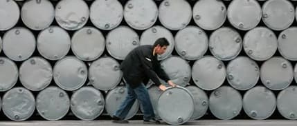 ABD ham petrol stokları 3,8 milyon varil düşüş gösterdi