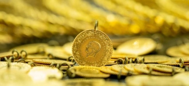 Altın, istihdam verileri sonrası haftalık kayıplarını geri aldı