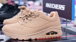 ABD'li ayakkabı şirketi Skechers satılıyor