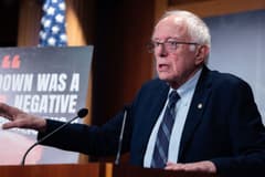 ABD'li Senatör Sanders, İran saldırılarının maliyetini açıkladı