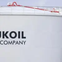 ABD, Lukoil'e yönelik yaptırım muafiyetini uzattı